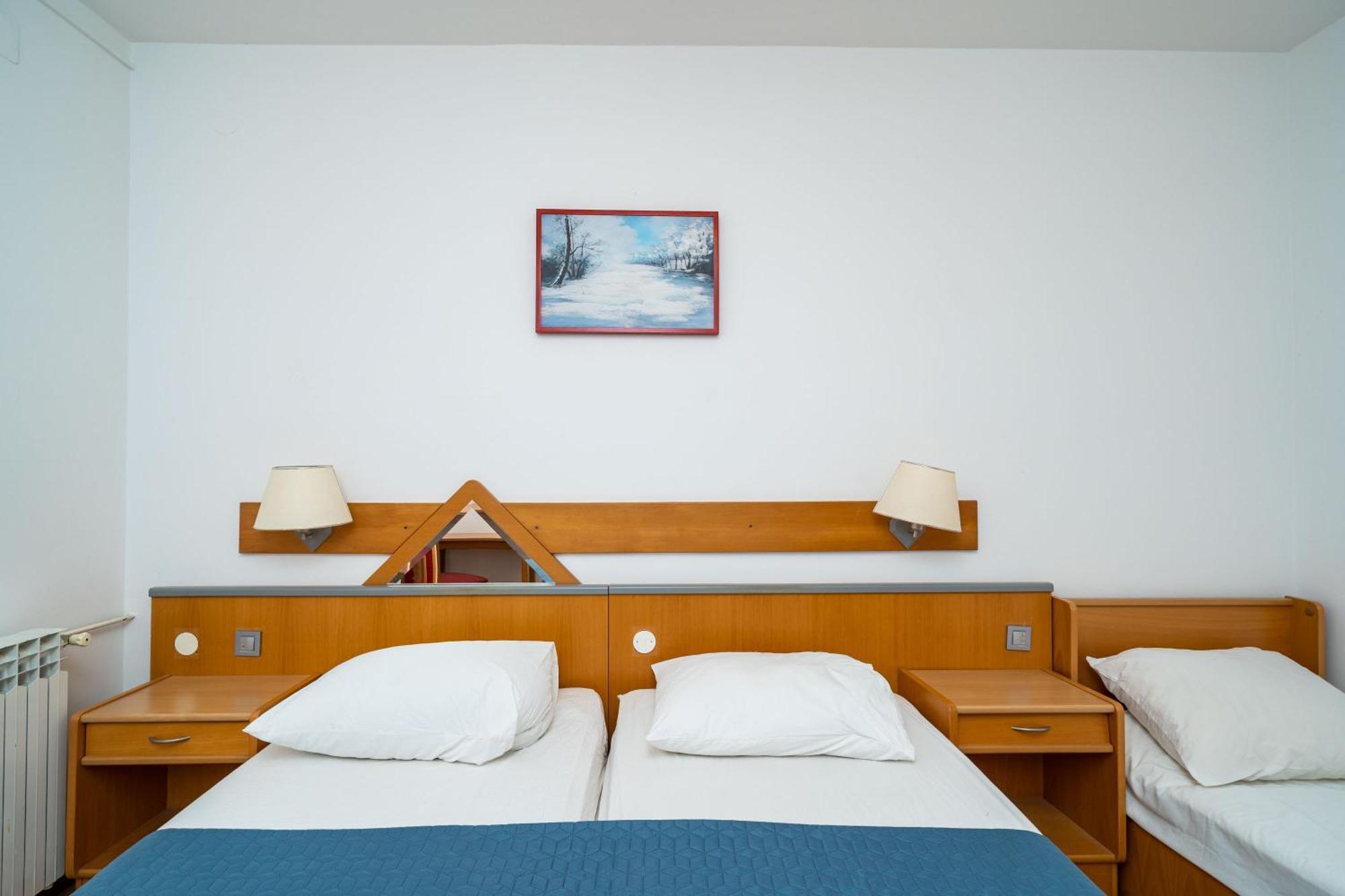 Apartments Klis مْليني الغرفة الصورة