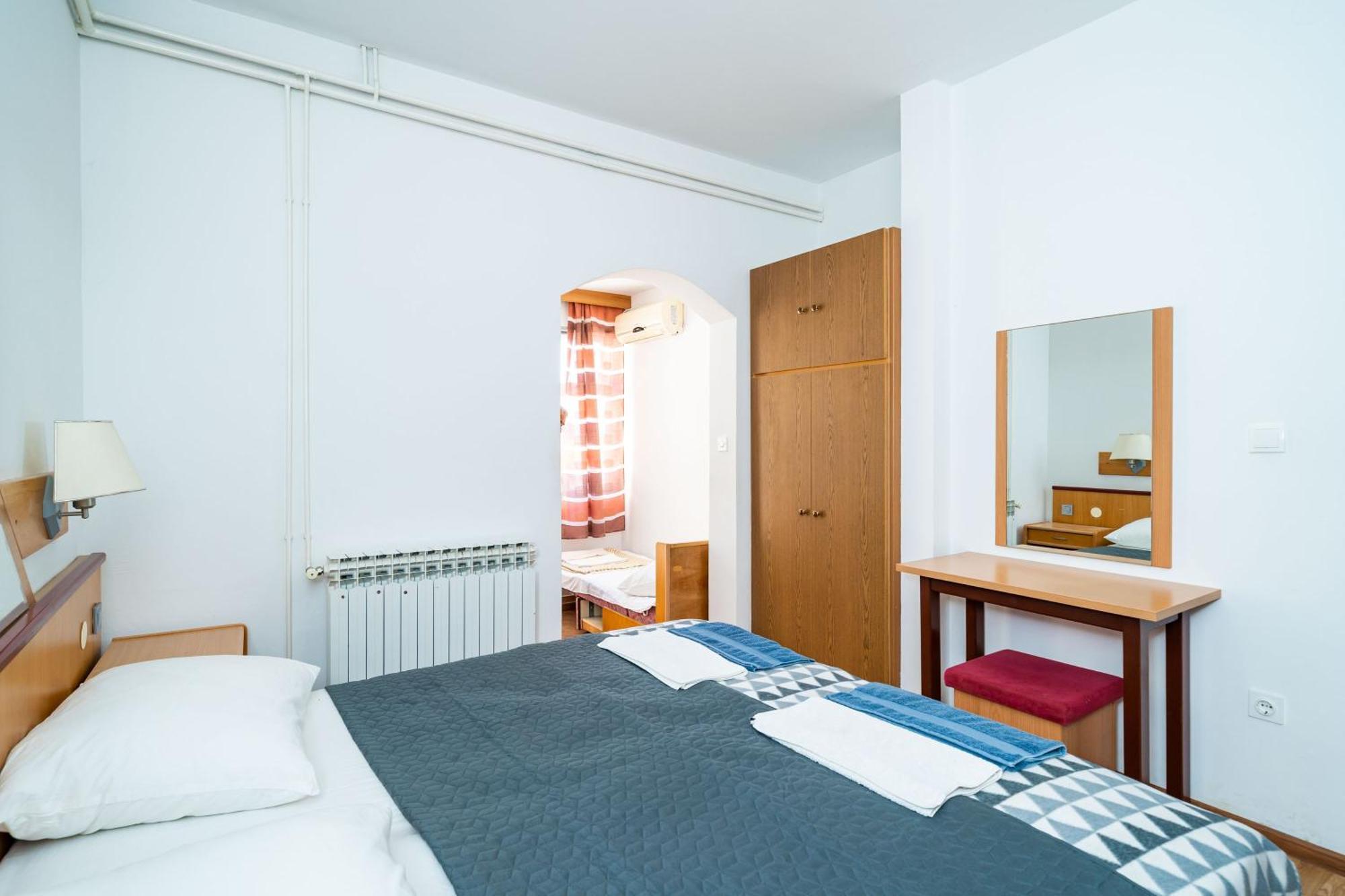 Apartments Klis مْليني الغرفة الصورة