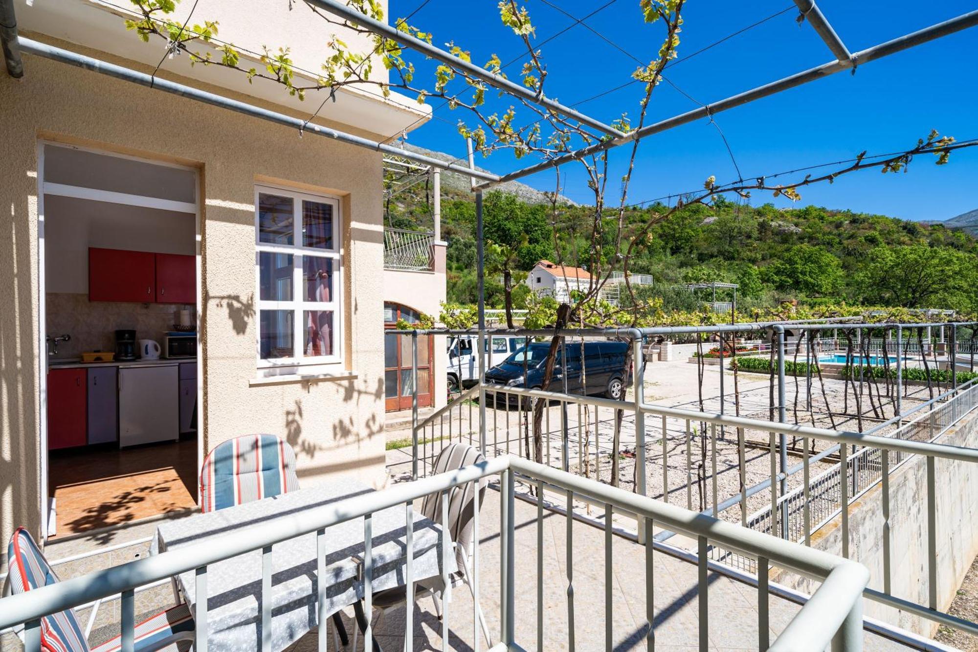 Apartments Klis مْليني الغرفة الصورة